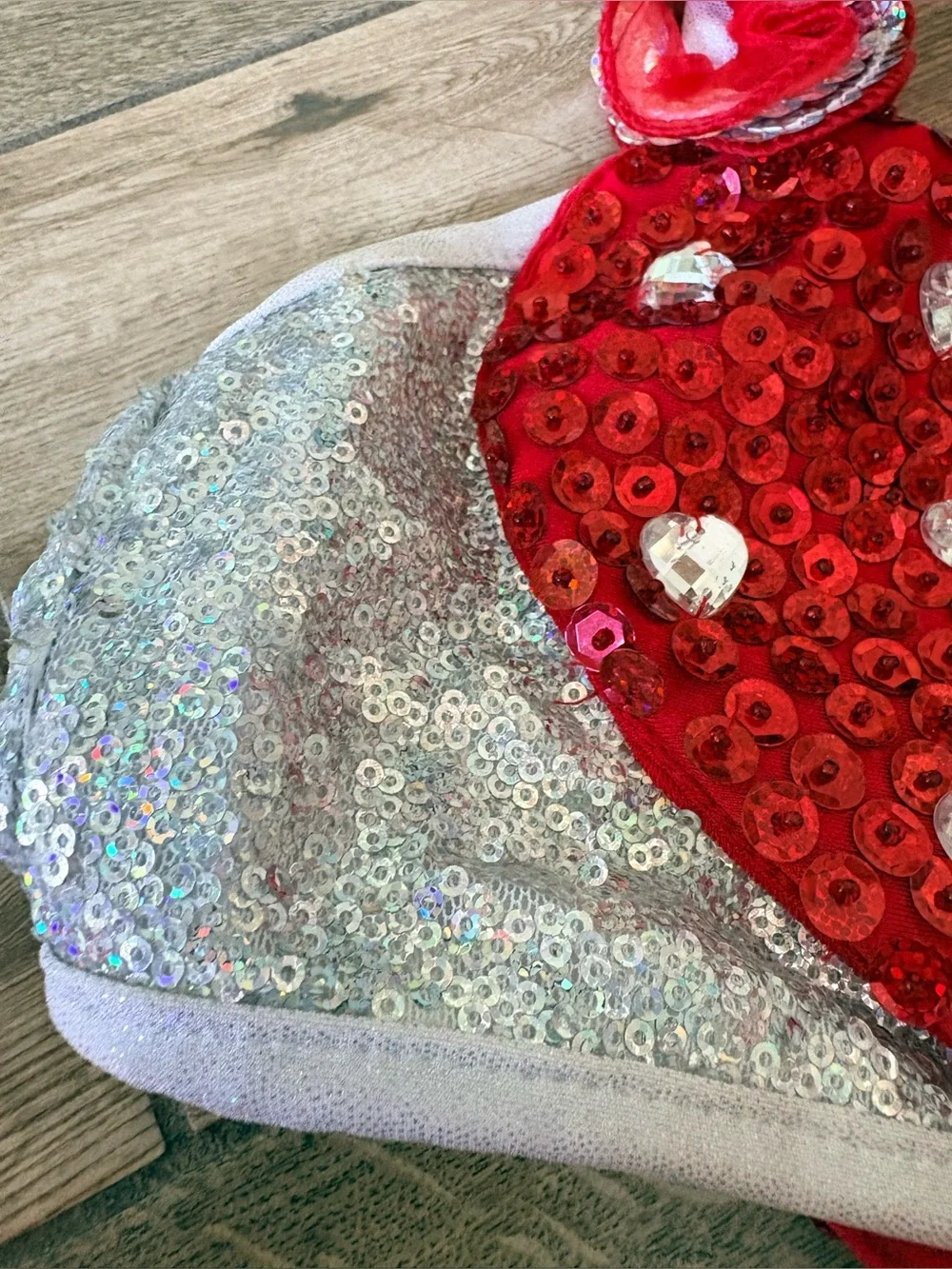 Glamour Costumes questions leave